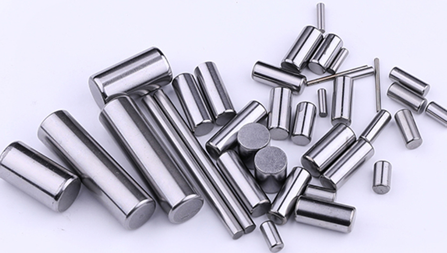 Specification and model of cylindrical roller